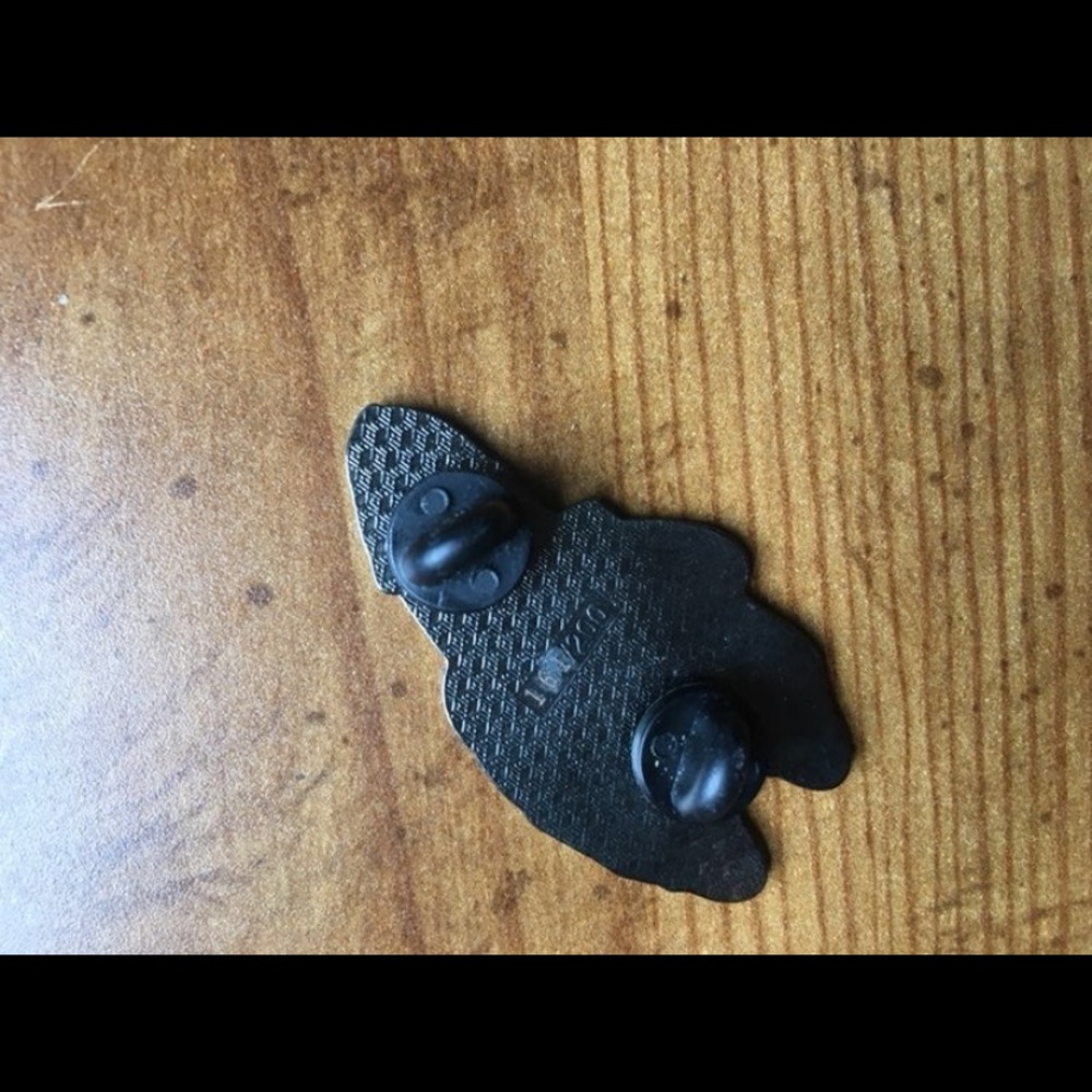 Gangsta Patrick Star Pin, Collectible - Picture 5 of 7